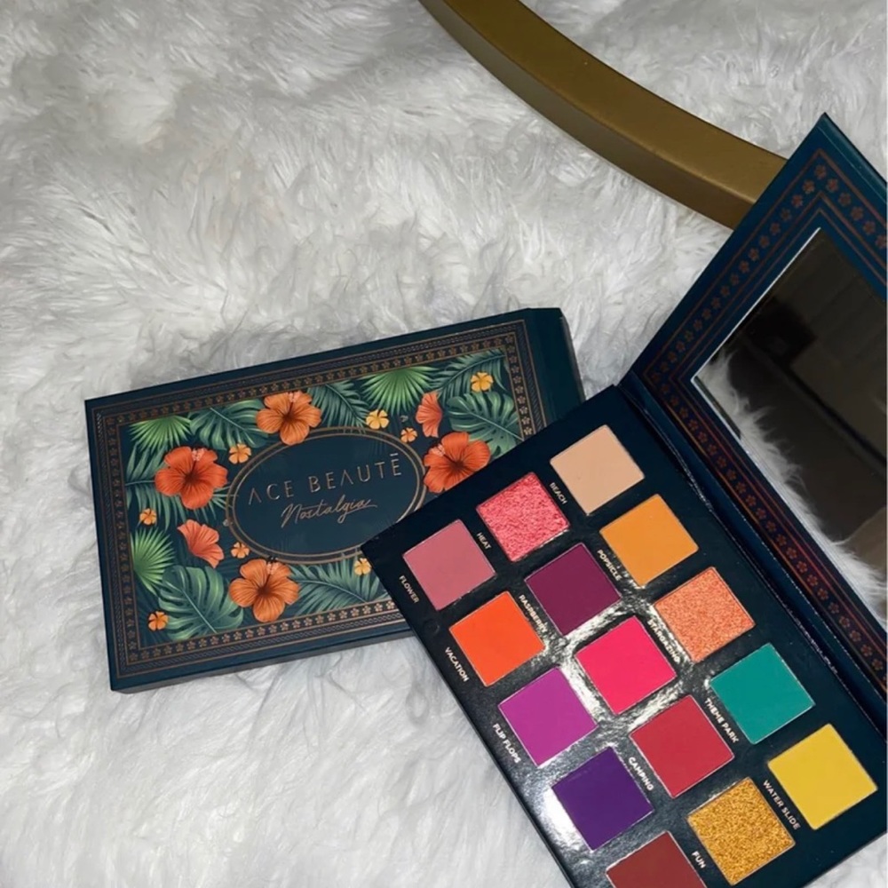 Ace beauty nostalgia palette